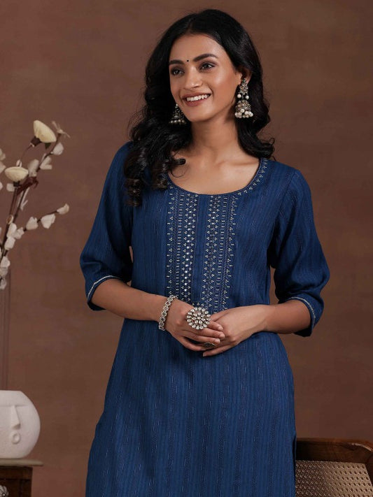 Floral Printed Round Neck Straight Kurta