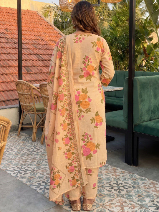 6EzLidyC_dd05adcb79eb47d09fb92bec841e9384 - Ladoj