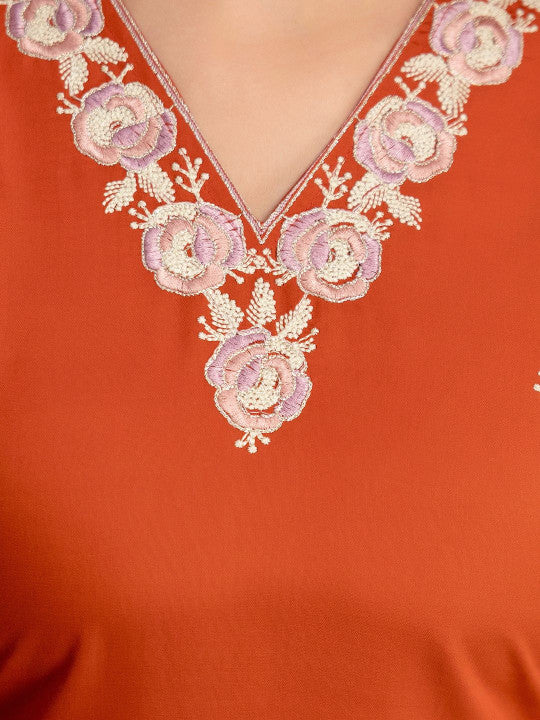 Women Floral Embroidered Regular Chanderi Cotton Kurta with Trousers & With Dupatta