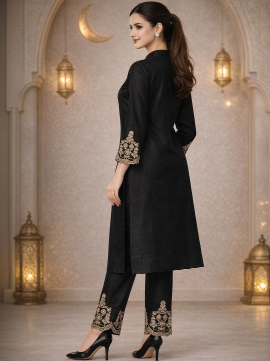 Elegant Pure Silk Kurta Set With Dupatta