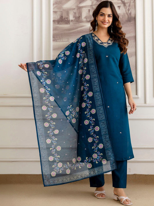 Women Floral Embroidered Regular Chanderi Cotton Kurta with Trousers & With Dupatta