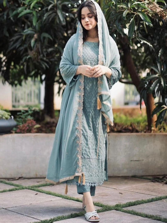 Women Ethnic Motifs Embroidered Regular Thread Work Kurta with Trousers & With Dupatta