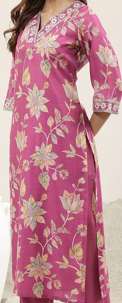 Women Floral Printed Regular Kurta with Trousers & Dupatta