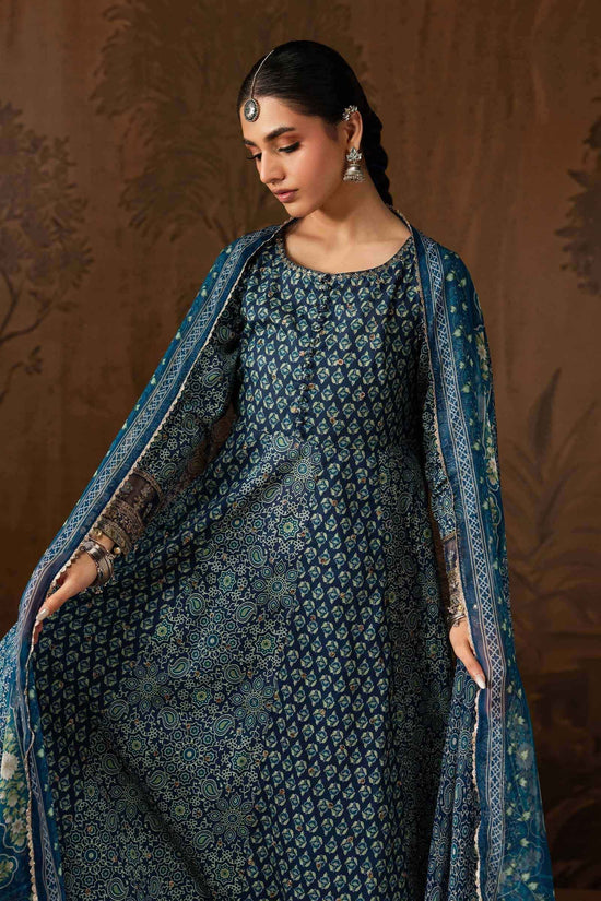 3 Piece Embroidered Lawn Suit