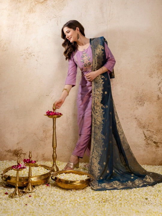 Women Ethnic Motifs Embroidered Regular Thread Work Kurta with Trousers & With Dupatta