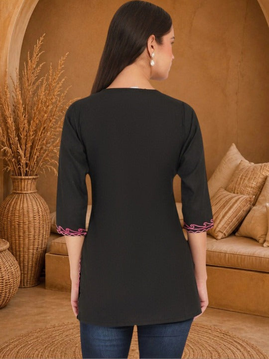 Ethnic Motifs Embroidered V-Neck Thread Work Pure Cotton Blend Khadi Thread Work Kurti