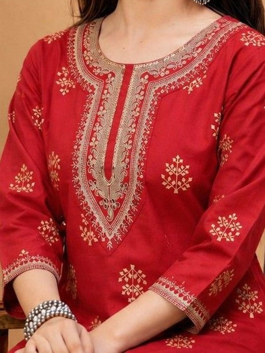 Women Ethnic Motifs Printed Thread Work Kurta