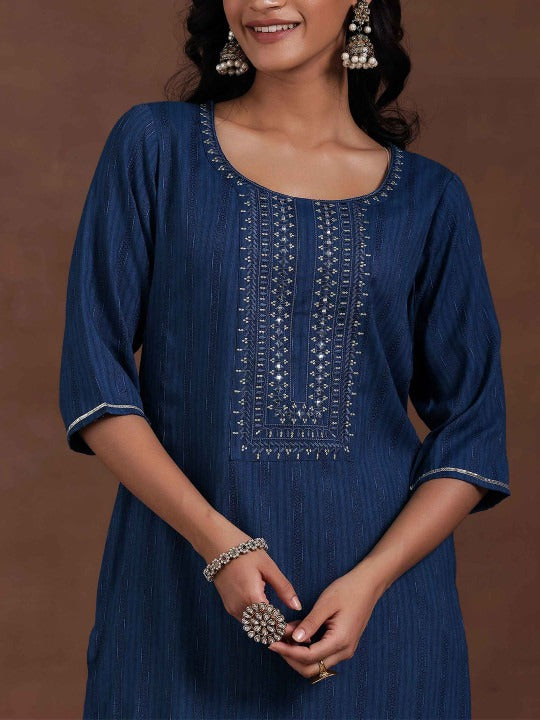 Floral Printed Round Neck Straight Kurta