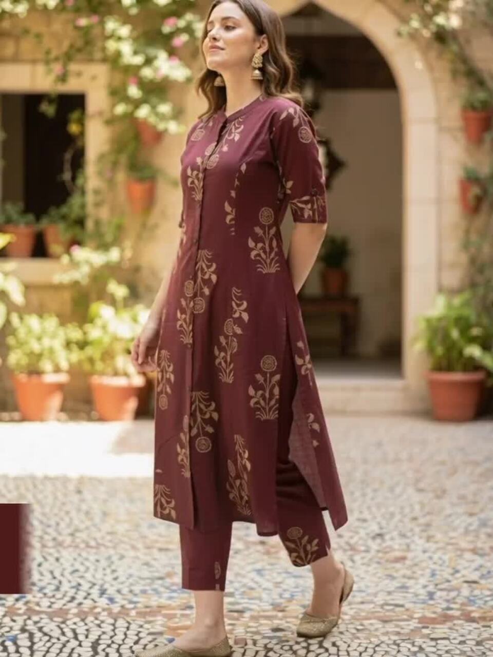 Women Ethnic Motifs Printed Regular Kurta with Trousers