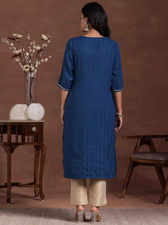 Floral Printed Round Neck Straight Kurta
