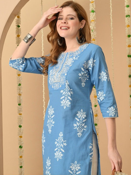 Women Floral Printed Thread Work Floral Kurta