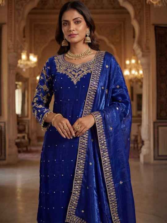 Women Ethnic Motifs Embroidered Regular Thread Work Pure Silk Kurta with Sharara & With