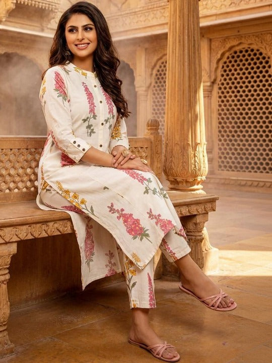 Women Floral Printed Regular Pure Cotton Kurta with Trousers