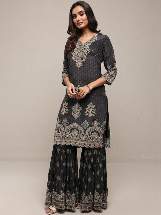 Women Ethnic Motifs Printed Regular Thread Work Silk Crepe Kurta with Sharara & With Dupatta