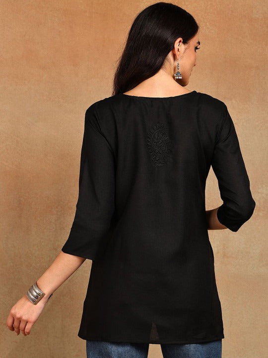 Women Ethnic Motifs Embroidered Chikankari Chikankari Kurti