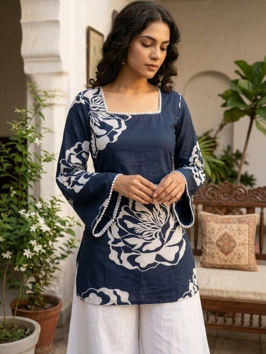 Floral Printed Square Neck Flared Sleeves Pure Cotton Kurti