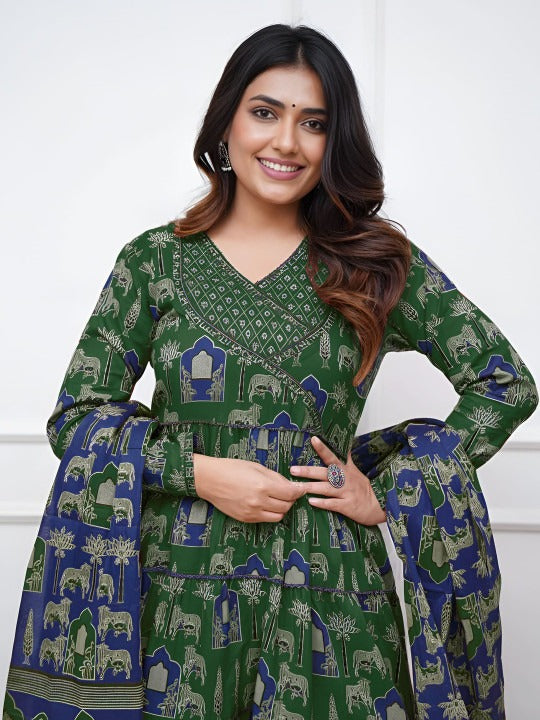 Women Ethnic Motifs Printed Empire Thread Work Kurta with Trousers & With Dupatta