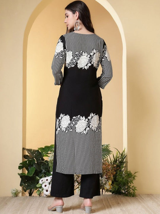 Floral Printed V-Neck Kurti