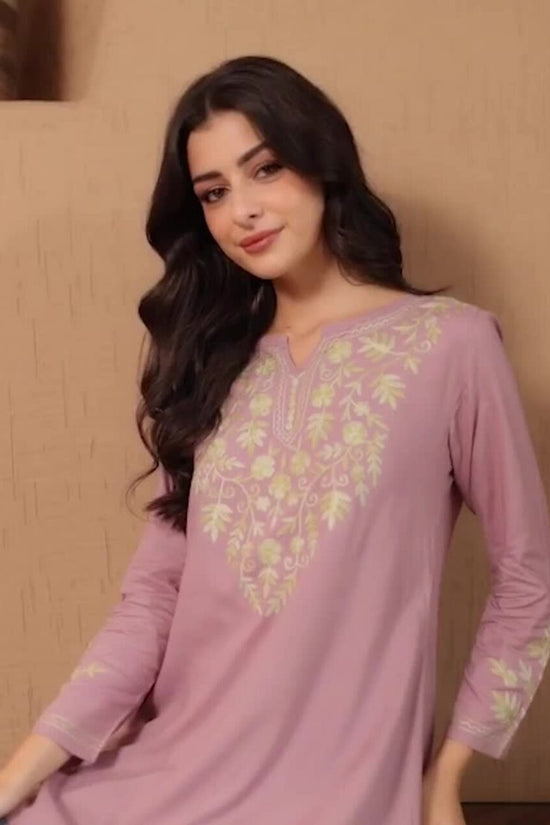 Qazmi Kashmiri Aari Work Viscose Rayon A-Line Flared Kurti