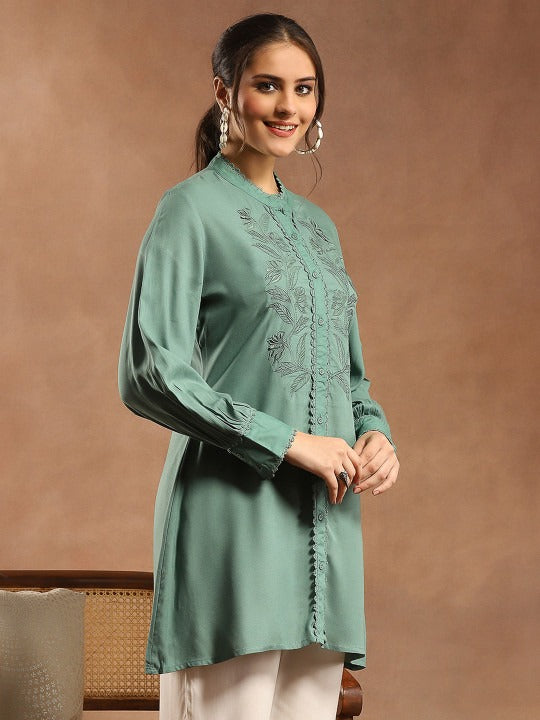 Women Solid Embroidered A-line Viscose Rayon Tunic