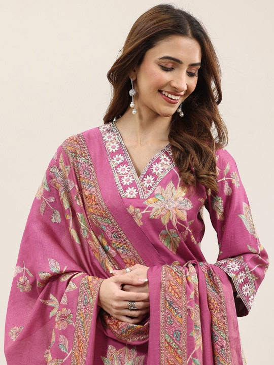 Women Floral Printed Regular Kurta with Trousers & Dupatta