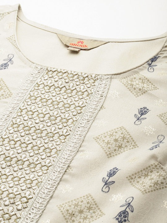 Ethnic Motifs Printed Regular Thread Work Kurta with Trousers & Dupatta