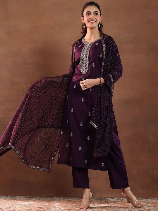 Women Floral Embroidered Regular Kurta with Trousers & With Dupatta