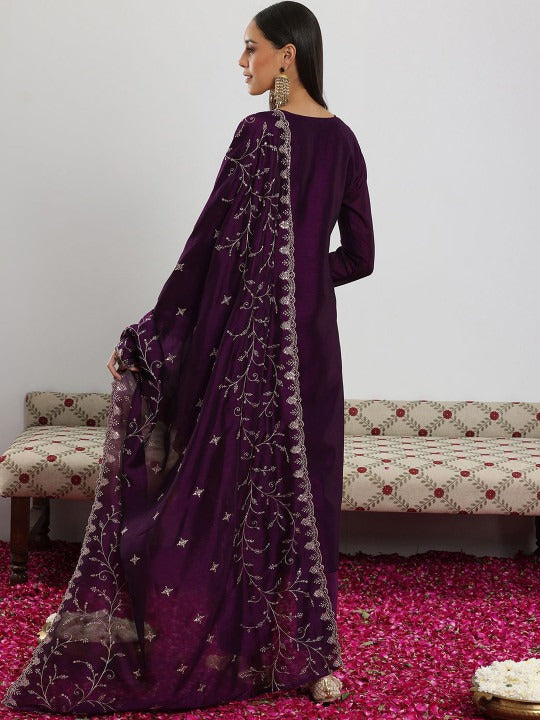 Women Floral Embroidered Regular Sequinned Kurta with Trousers & With Dupatta