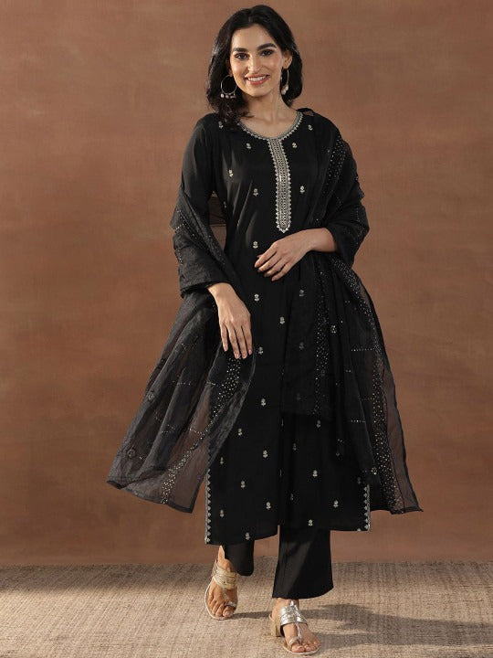 Women Floral Embroidered Regular Kurta with Trousers & With Dupatta