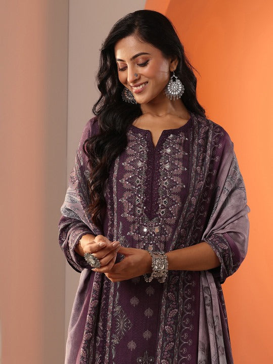 Floral Printed Sequinned Notch Neck Kurta With Trousers & Dupatta