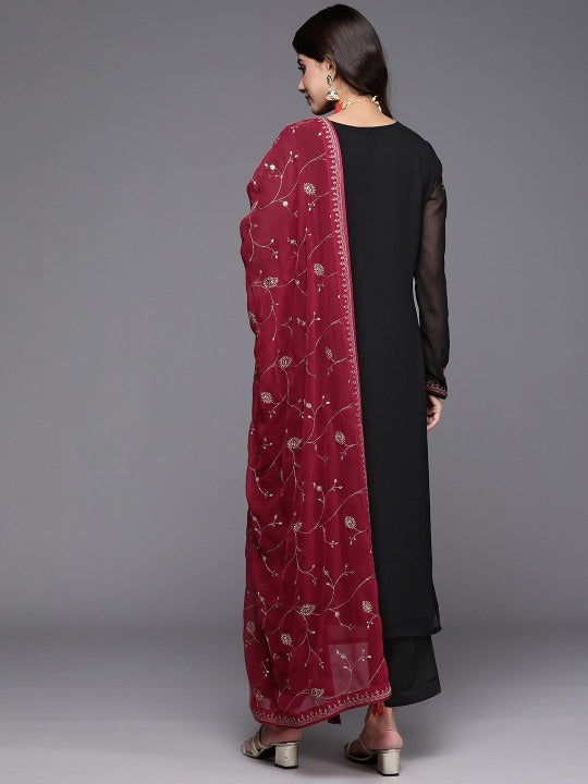 Floral Embroidered Regular Thread Work Georgette Kurta with Trousers & Dupatta