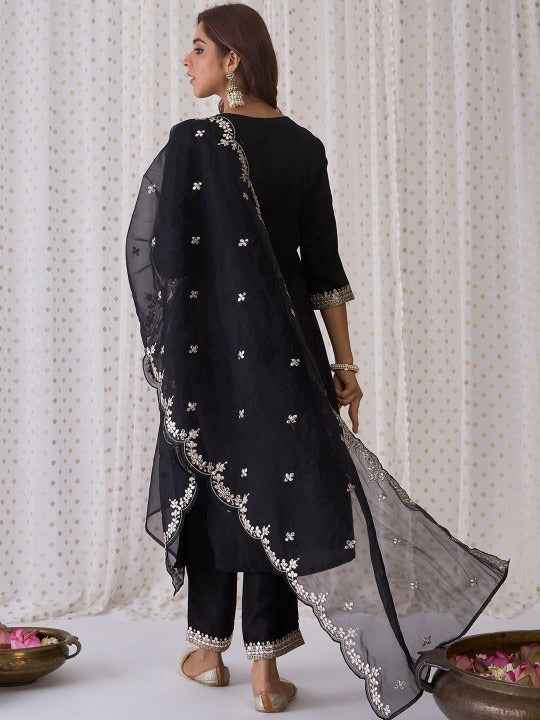 Ethnic Motifs Embroidered V-Neck Thread Work Kurta with Trousers & Dupatta