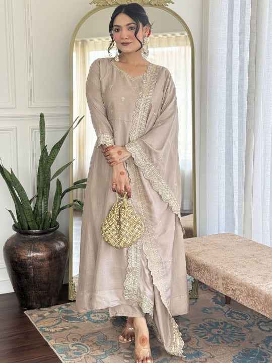 Women Floral Embroidered Anarkali Kurta with Trousers & Dupatta