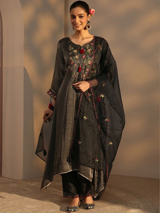 Women Floral Embroidered Regular Kurta with Trousers & With Dupatta