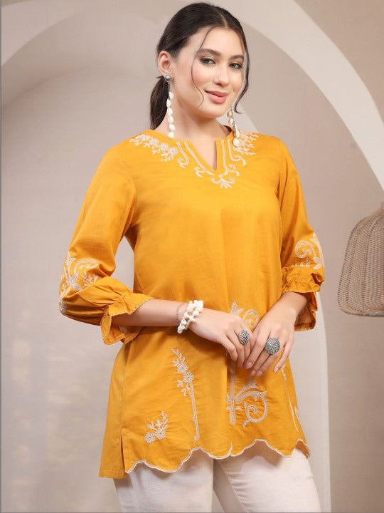 Ethnic Motifs Embroidered V-Neck Thread Work Pure Cotton Thread