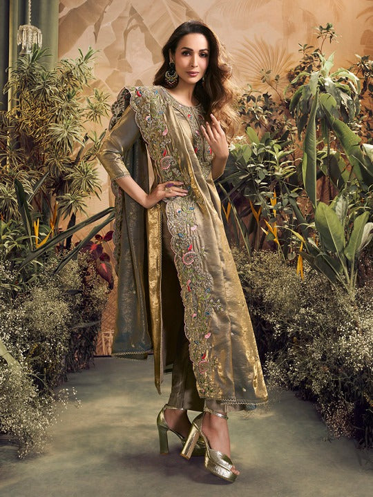 Women Floral Embroidered Zari Straight Crushed Organza Kurta Set