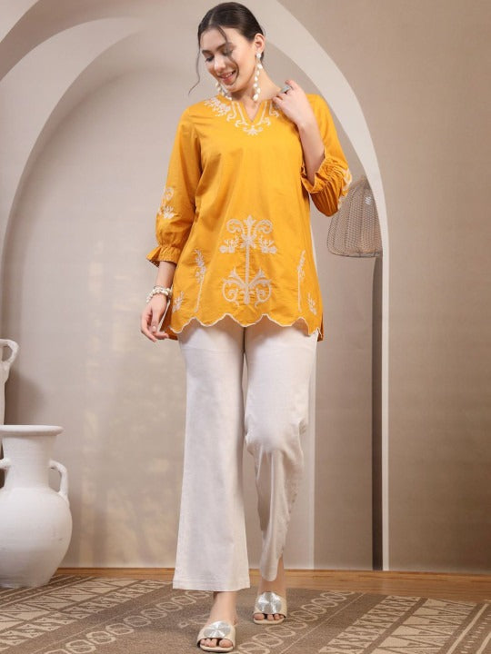 Ethnic Motifs Embroidered V-Neck Thread Work Pure Cotton Thread