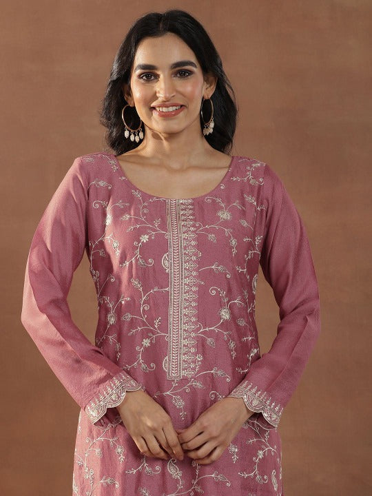Women Floral Embroidered Regular Sequinned Kurta with Trousers & With Dupatta