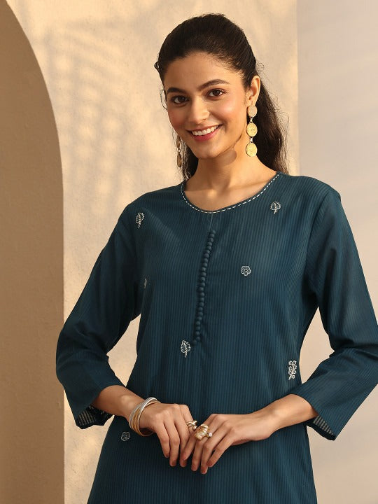 Women Floral Embroidered Regular Thread Work Kurta with Trousers & With Dupatta