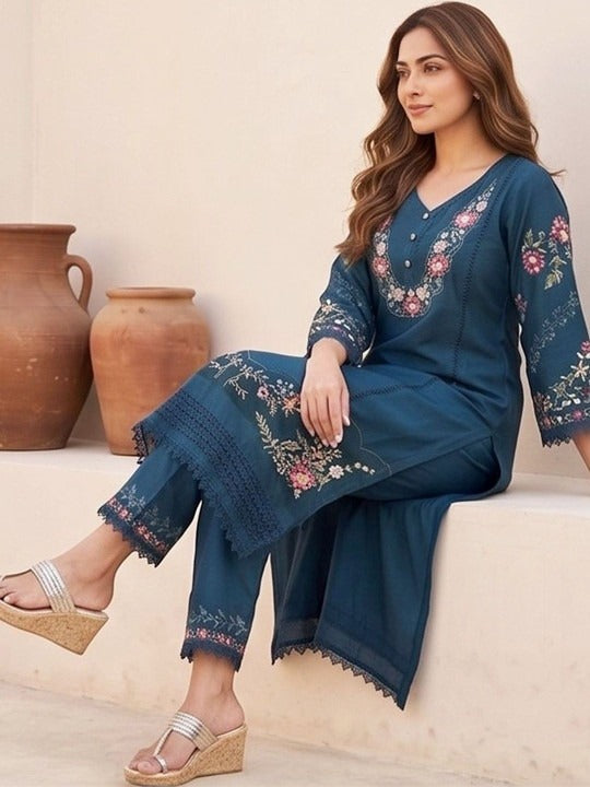 Women Floral Embroidered Regular Thread Work Pure Cotton Kurta with Trousers & With Dupatta