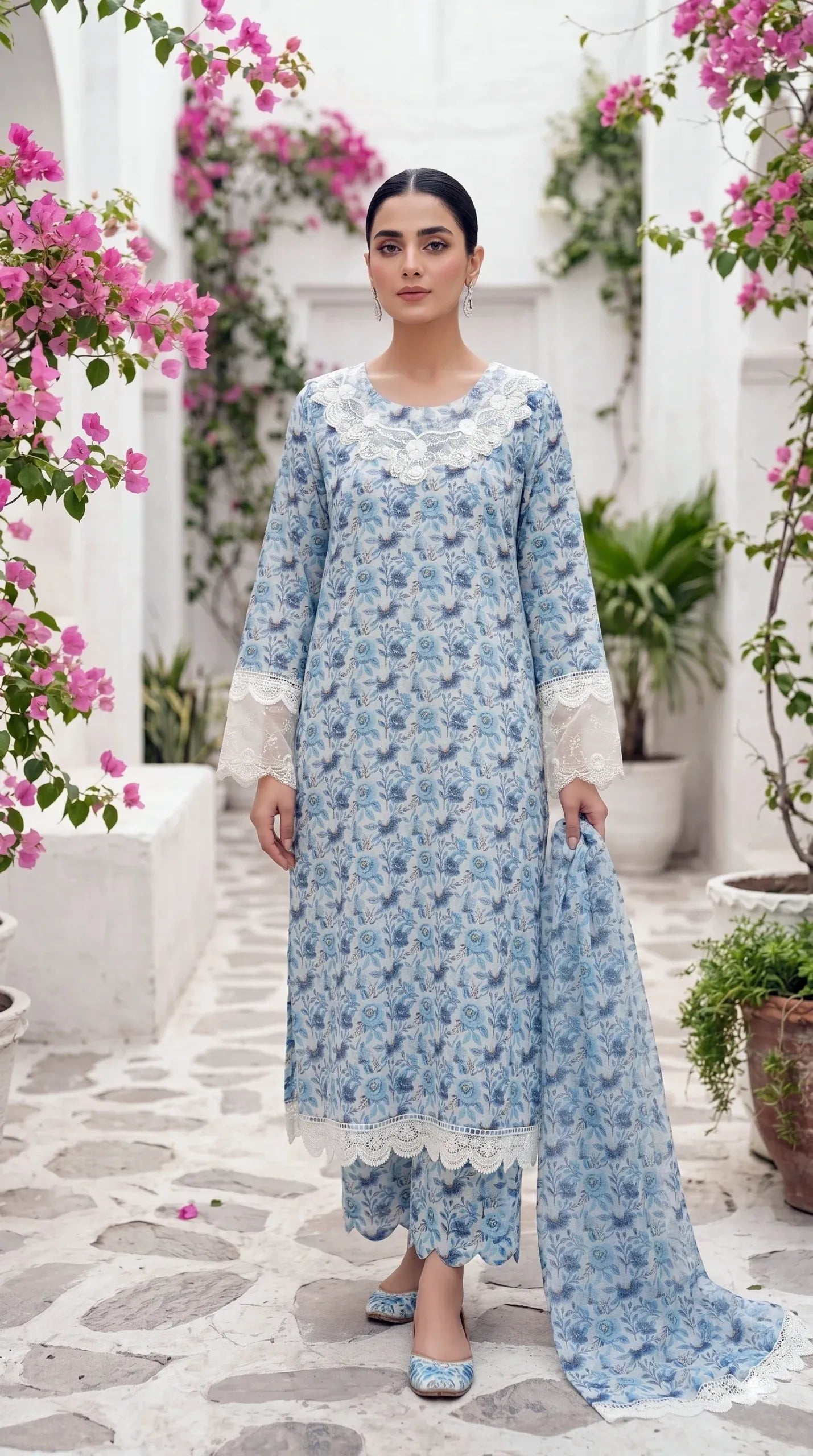 Cerulean Flora Ensemble