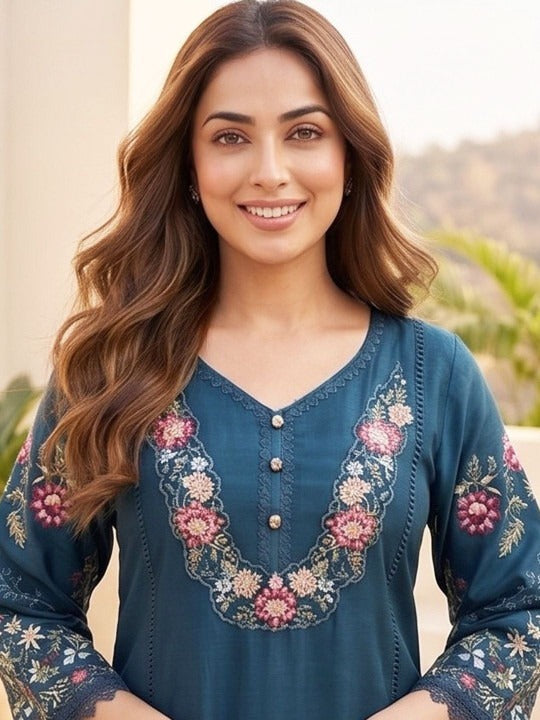 Women Floral Embroidered Regular Thread Work Pure Cotton Kurta with Trousers & With Dupatta