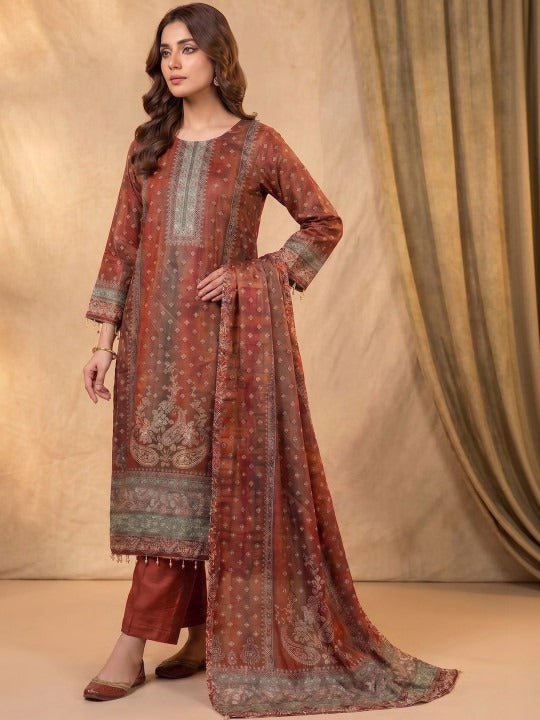 Women Ethnic Motifs Printed Regular Silk Crepe Kurta with Trousers & With Dupatta