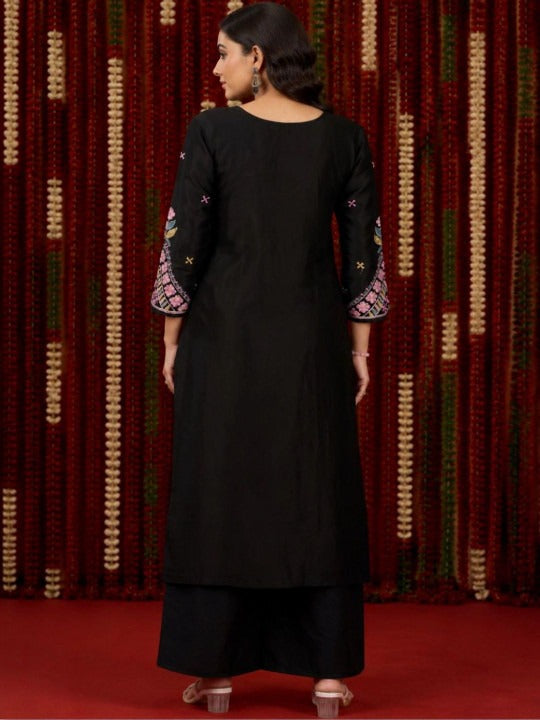 Women Floral Embroidered Regular Thread Work Pure Silk Kurta with Palazzos & With Dupatta