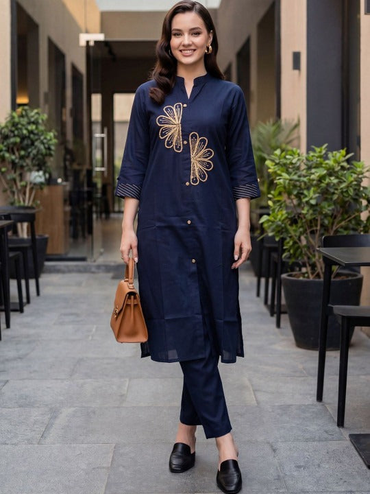 Women Ethnic Motifs Embroidered Regular Thread Work Pure Cotton Kurta with Trousers