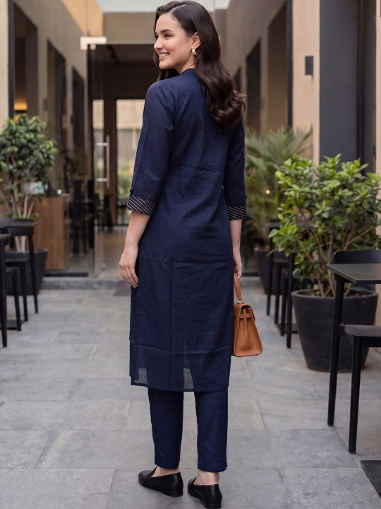 Women Ethnic Motifs Embroidered Regular Thread Work Pure Cotton Kurta with Trousers