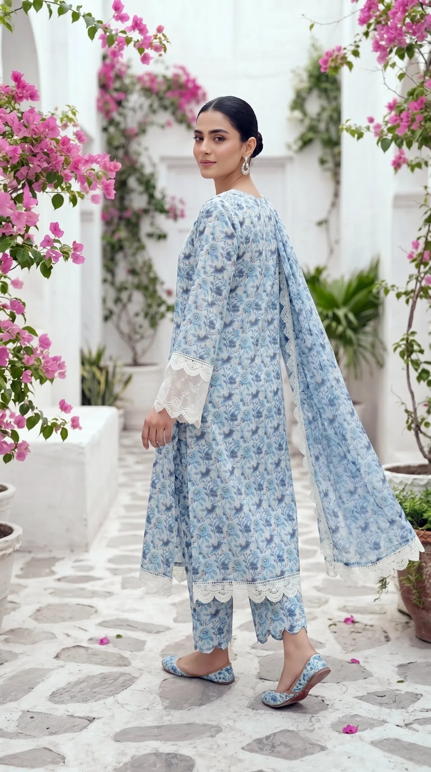 Cerulean Flora Ensemble