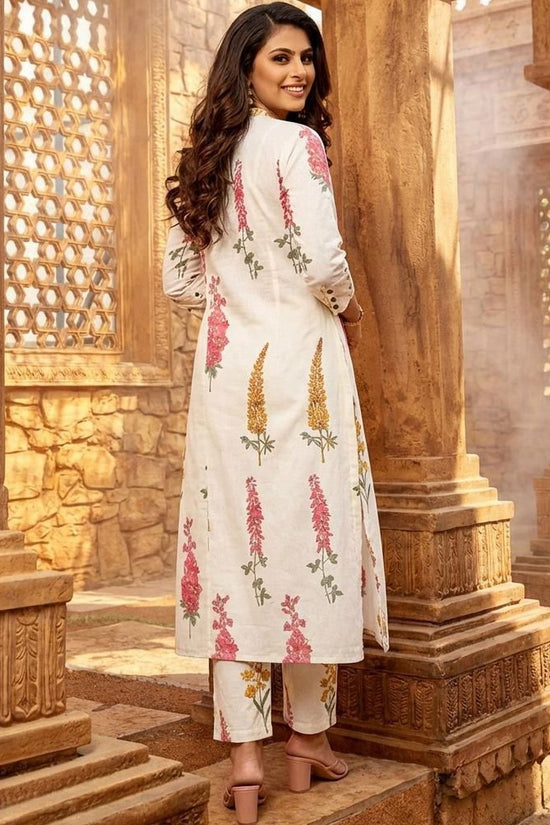 Women Floral Printed Regular Pure Cotton Kurta with Trousers
