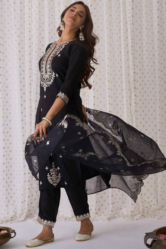 Ethnic Motifs Embroidered V-Neck Thread Work Kurta with Trousers & Dupatta