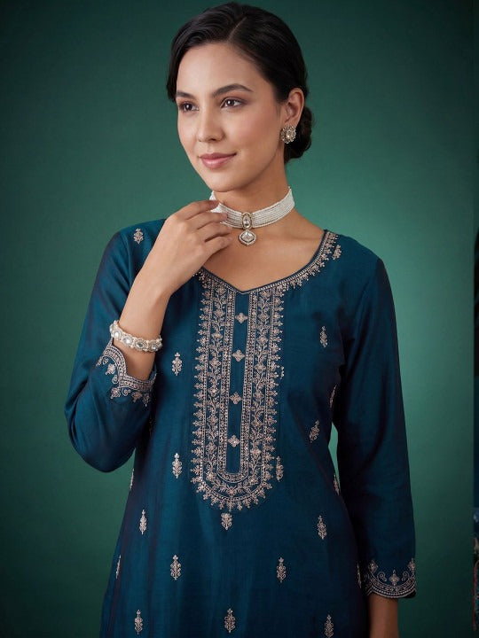 Women Ethnic Motifs Embroidered Regular Thread Work Kurta with Trousers & With Dupatta